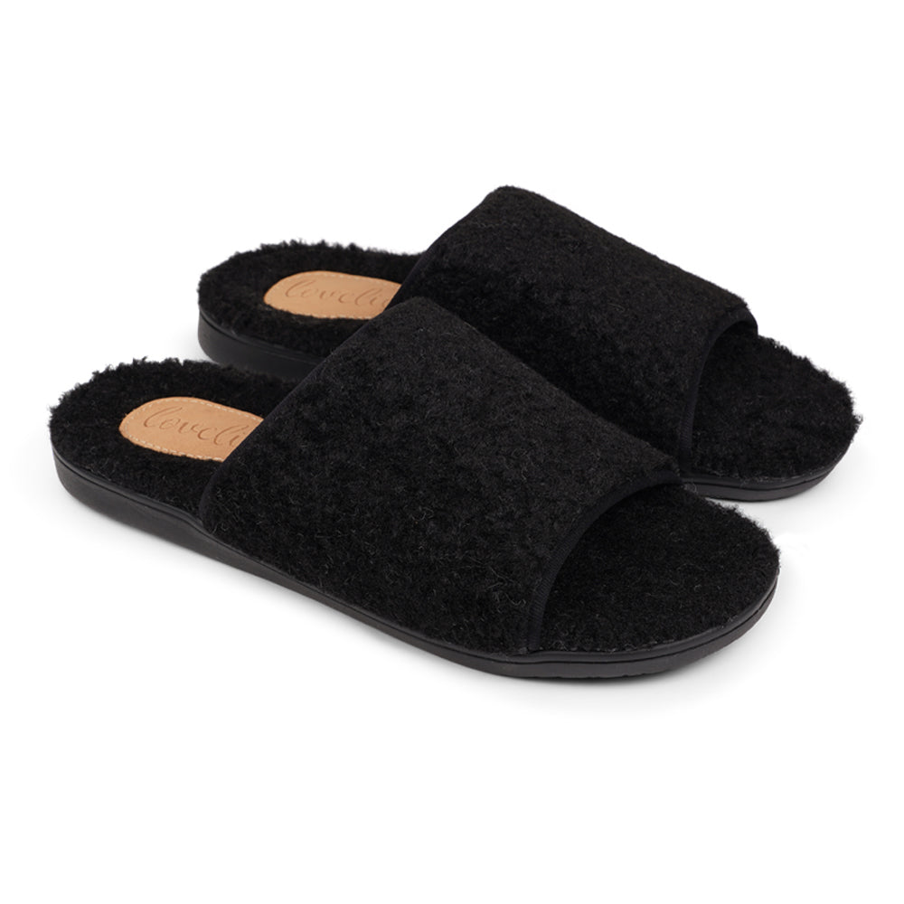 Lounge slippers on sale