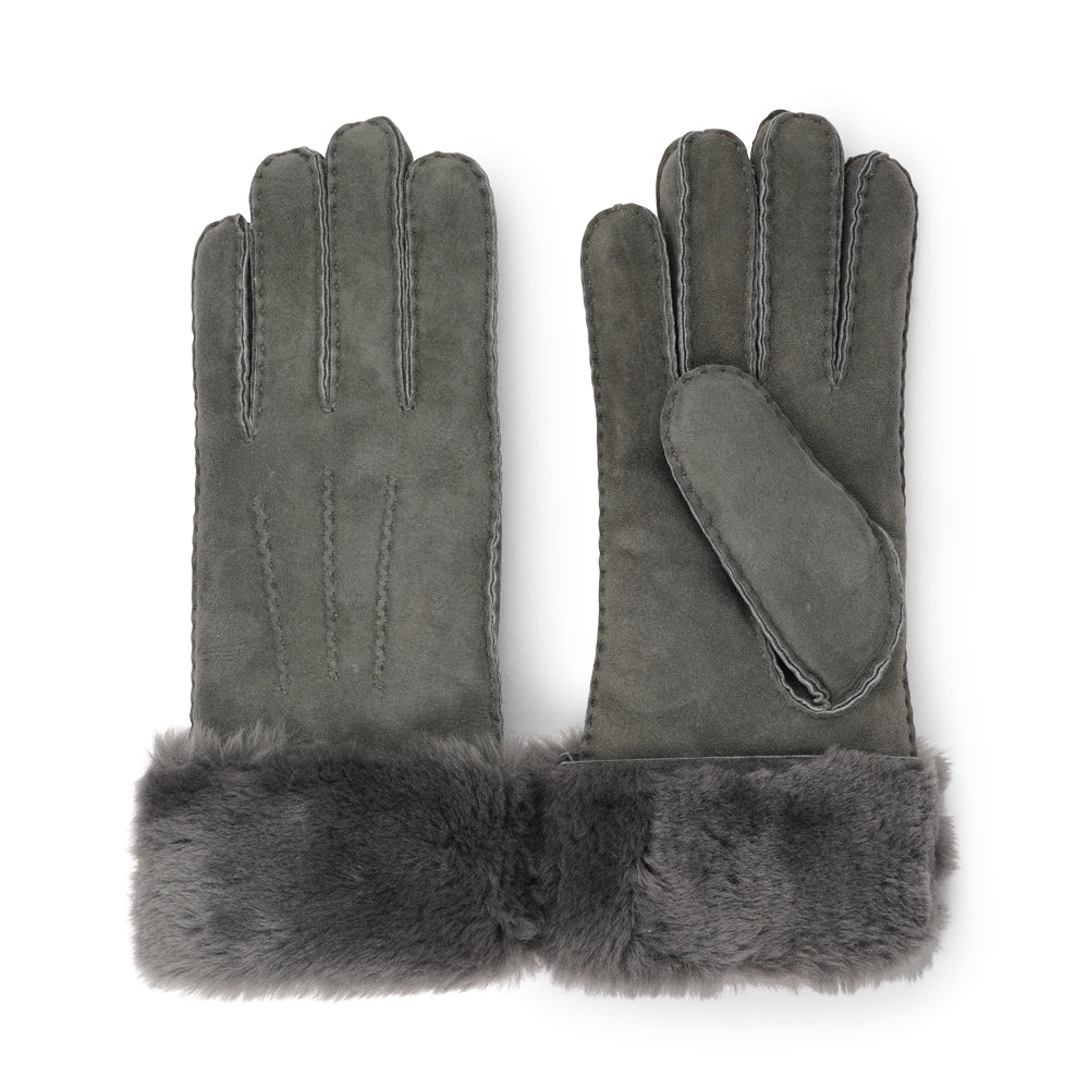 Lovelies Studio - Enhance your winter style with our luxurious Kelly Long Shearling Gloves. Made from soft sheep leather, these gloves offer a perfect blend of sophistication and warmth for the colder seasons.

Their elongated, slim design creates a sleek, feminine silhouette, ensuring you stay cozy while adding a chic, polished finish to any outfit.