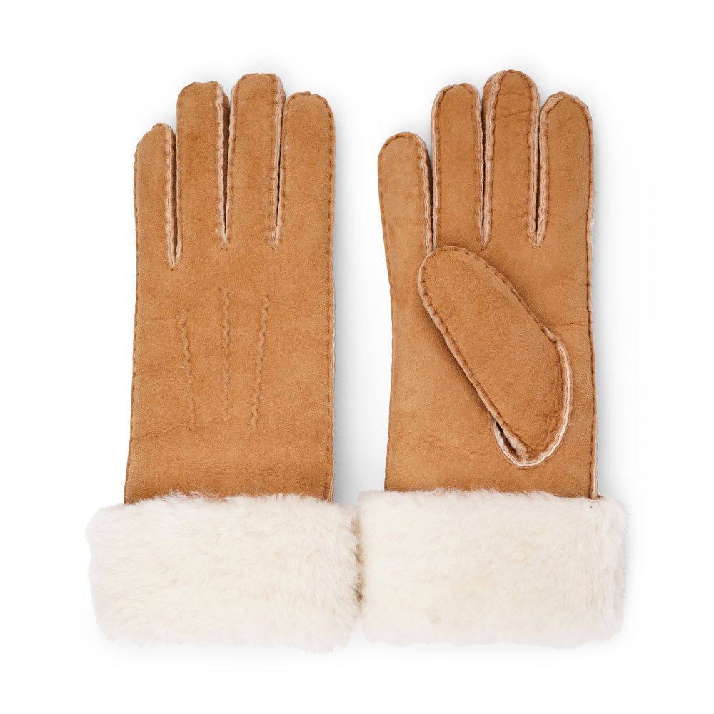 Lovelies Studio - Enhance your winter style with our luxurious Kelly Long Shearling Gloves. Made from soft sheep leather, these gloves offer a perfect blend of sophistication and warmth for the colder seasons.

Their elongated, slim design creates a sleek, feminine silhouette, ensuring you stay cozy while adding a chic, polished finish to any outfit.