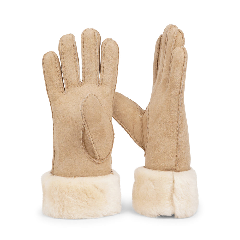 Lovelies Studio - Enhance your winter style with our luxurious Kelly Long Shearling Gloves. Made from soft sheep leather, these gloves offer a perfect blend of sophistication and warmth for the colder seasons.

Their elongated, slim design creates a sleek, feminine silhouette, ensuring you stay cozy while adding a chic, polished finish to any outfit.