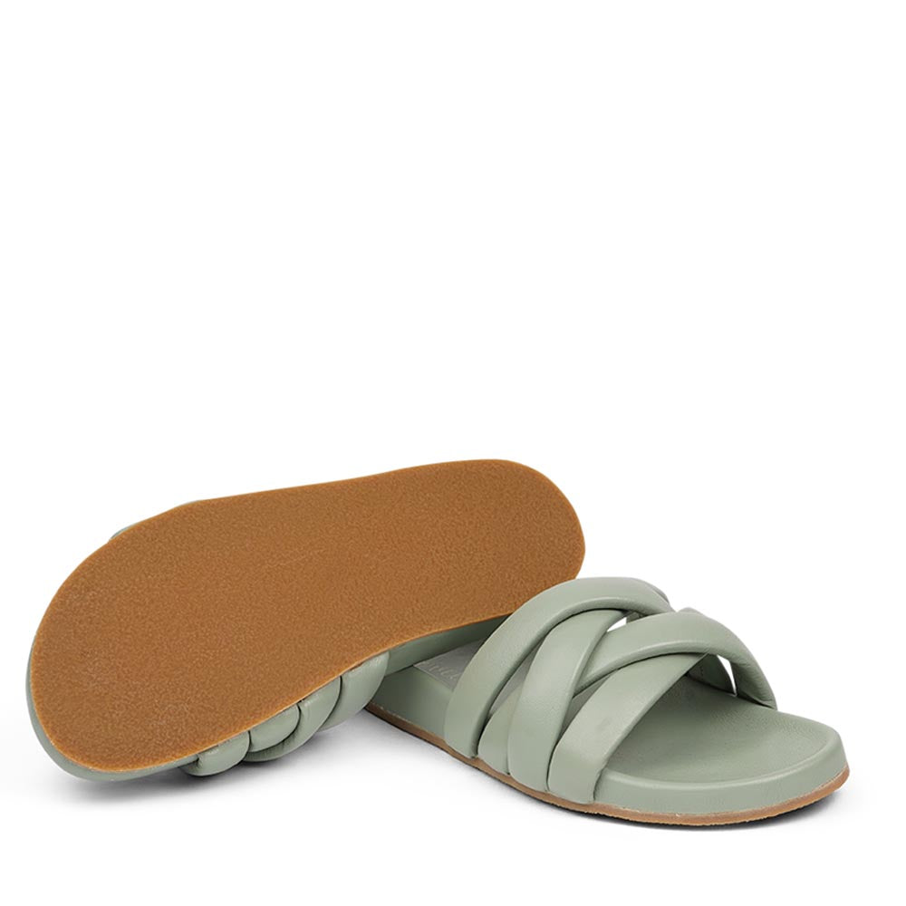 Zara SLIDE SANDALS WITH CROSSOVER RUBBERIZED STRAPS | Mall of America®