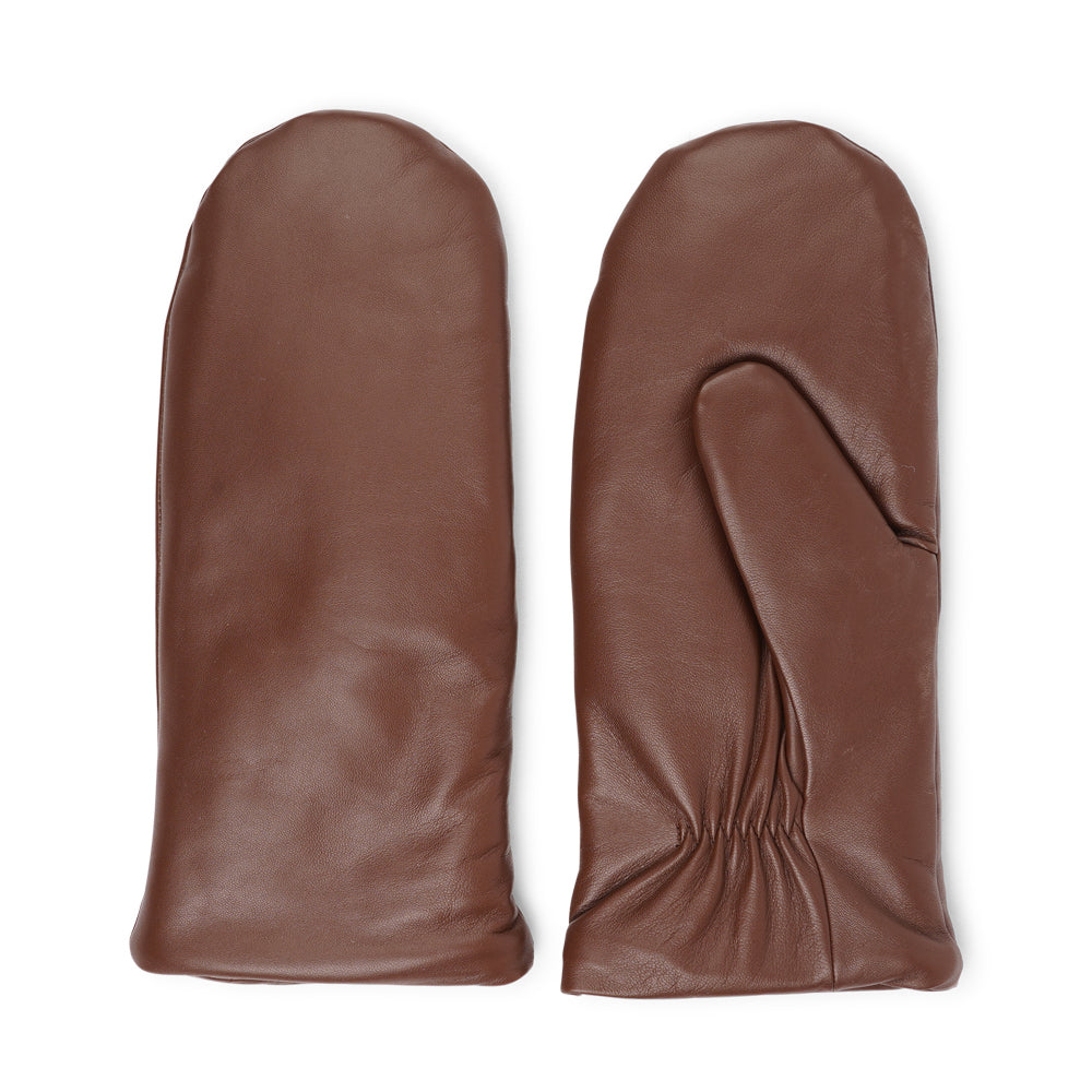 The Ravenna mittens are crafted from premium leather and feature a plush fleece lining for exceptional warmth and comfort.

With their sophisticated design and luxurious materials, these mittens offer both style and practicality, making them an essential accessory for chilly weather.