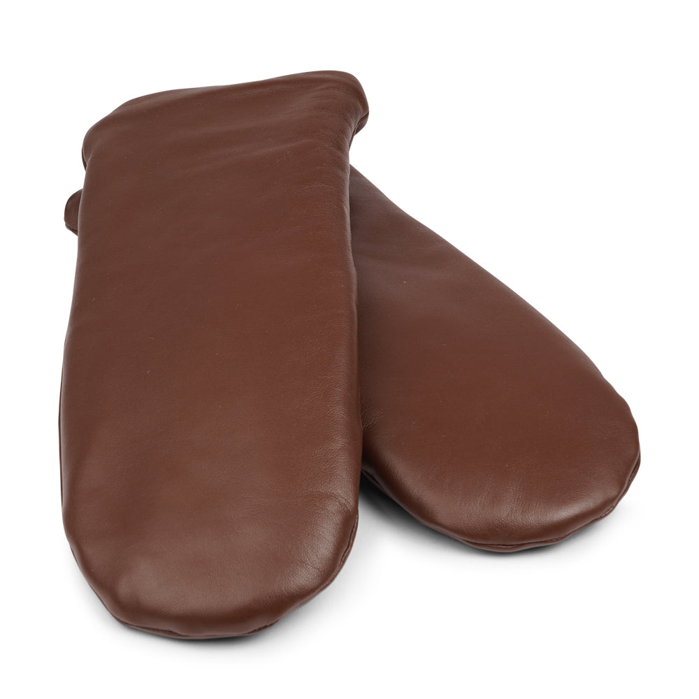 The Ravenna mittens are crafted from premium leather and feature a plush fleece lining for exceptional warmth and comfort.

With their sophisticated design and luxurious materials, these mittens offer both style and practicality, making them an essential accessory for chilly weather.