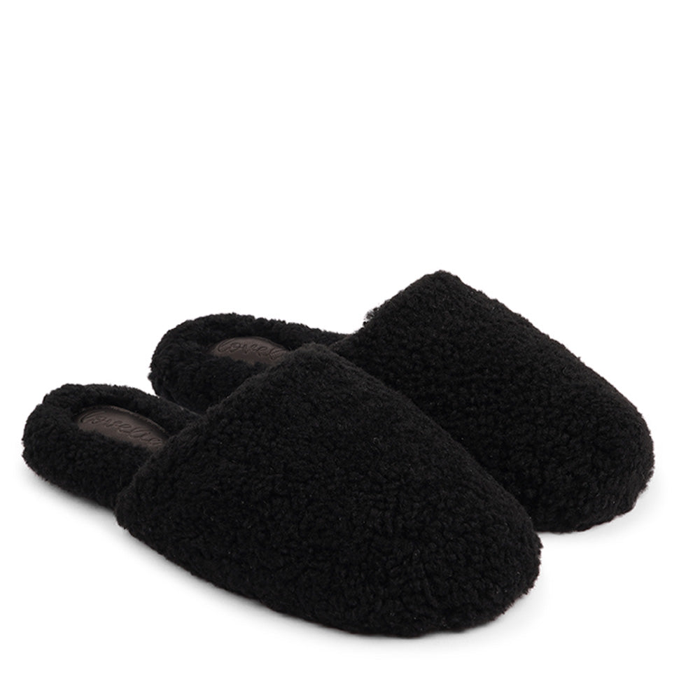 The 6 Best Slippers | Tested by GearLab